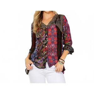 NEW YOUNG THREADS floral gypsy top in gravel